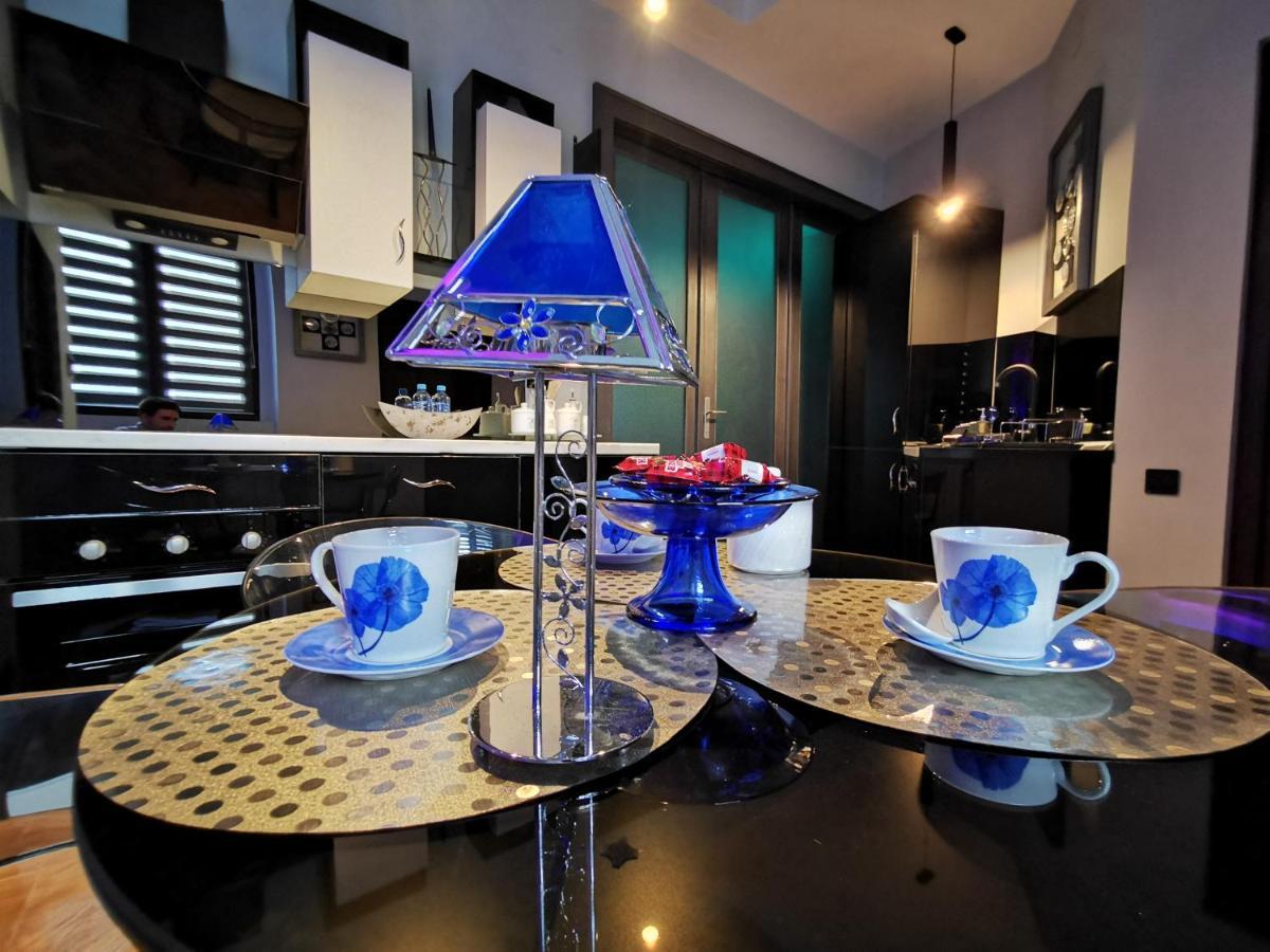 Crystal Central Apartment Braşov Buitenkant foto
